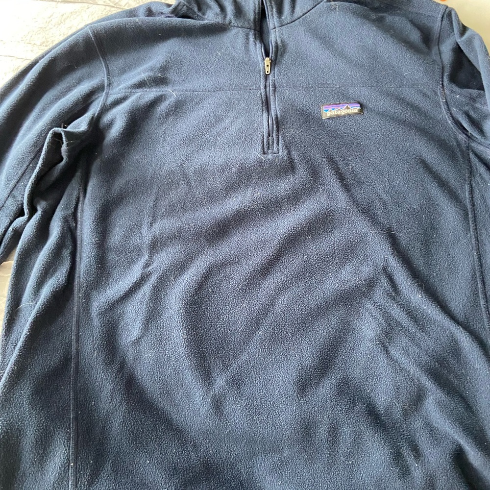 Patagonia half zip size L